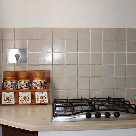 La Lecciola Farm stay *